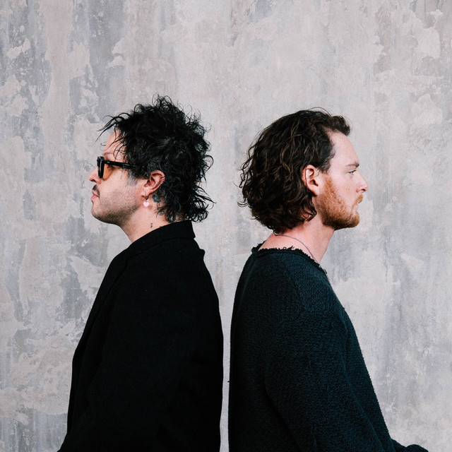 lovelytheband